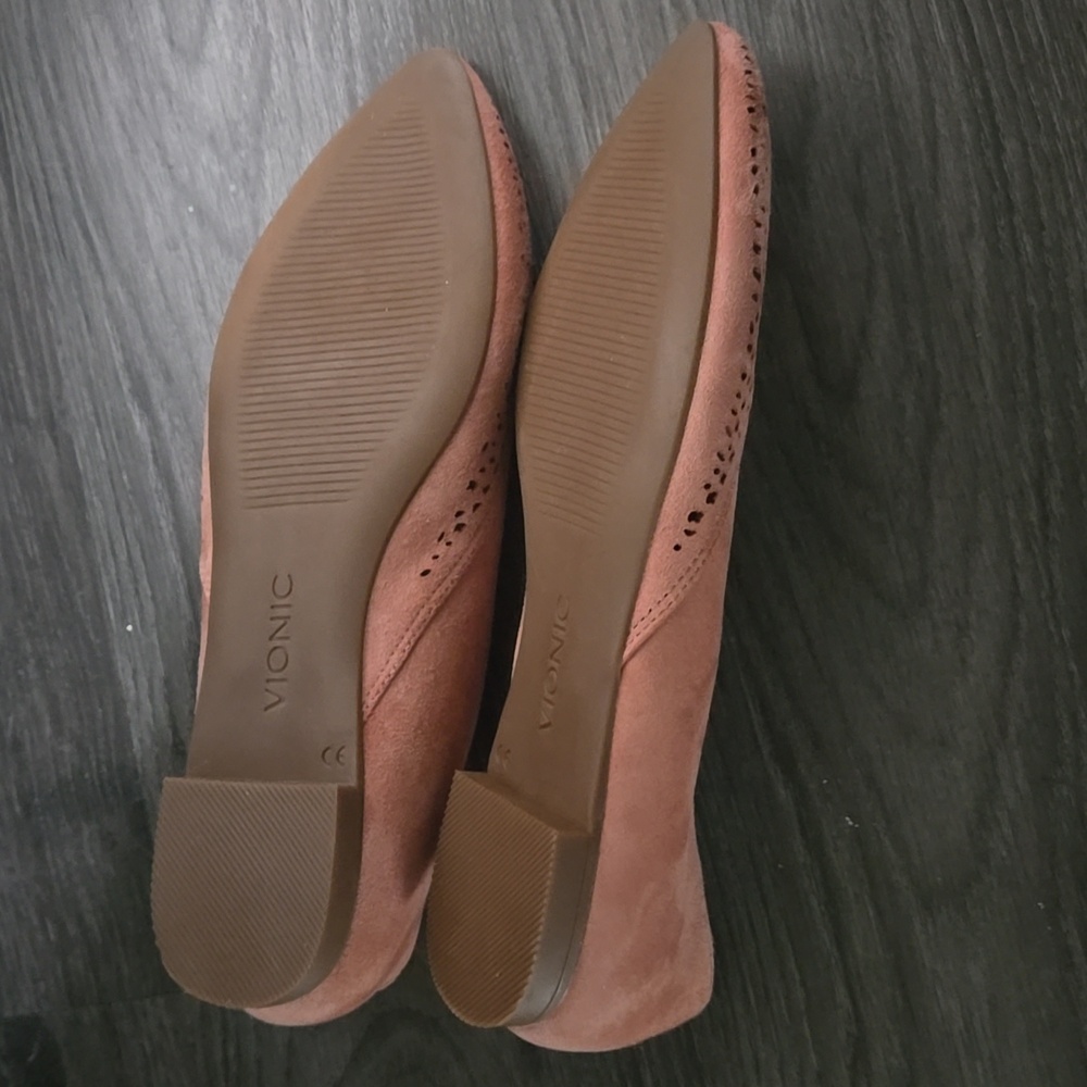 [NEW] Vionic Dusty Pink Carmela Perf Suede Flats Size 6 - Picture 4 of 9